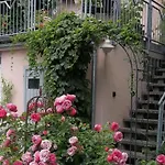 Schindler Mit Balkon *