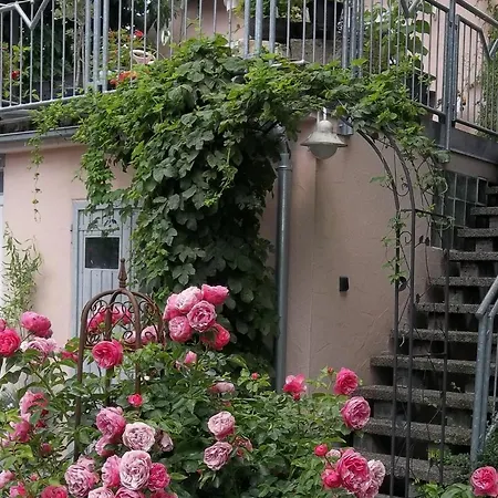 Schindler Mit Balkon *