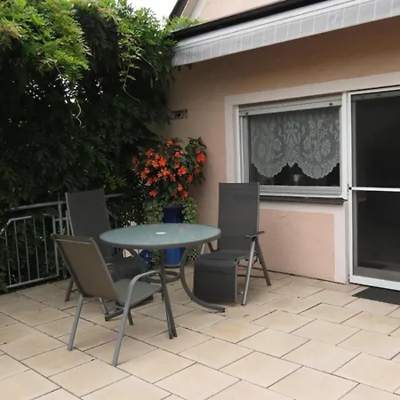 Lejlighed Schindler Mit Balkon Merkendorf (Bavaria)